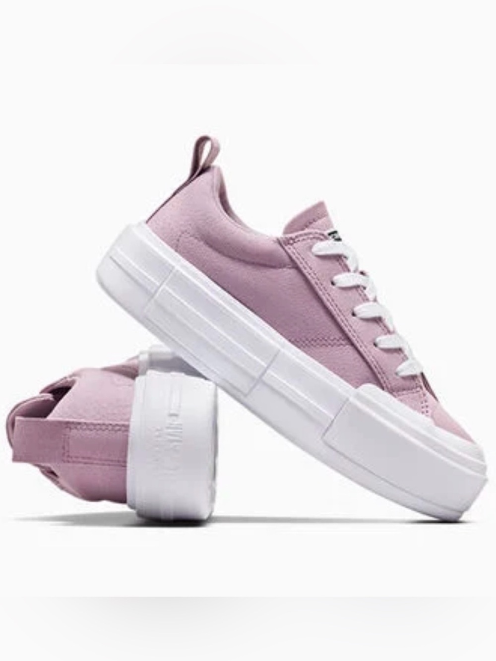 Converse Chuck Taylor All Star Cruise sneakers in the color Orchid Dust